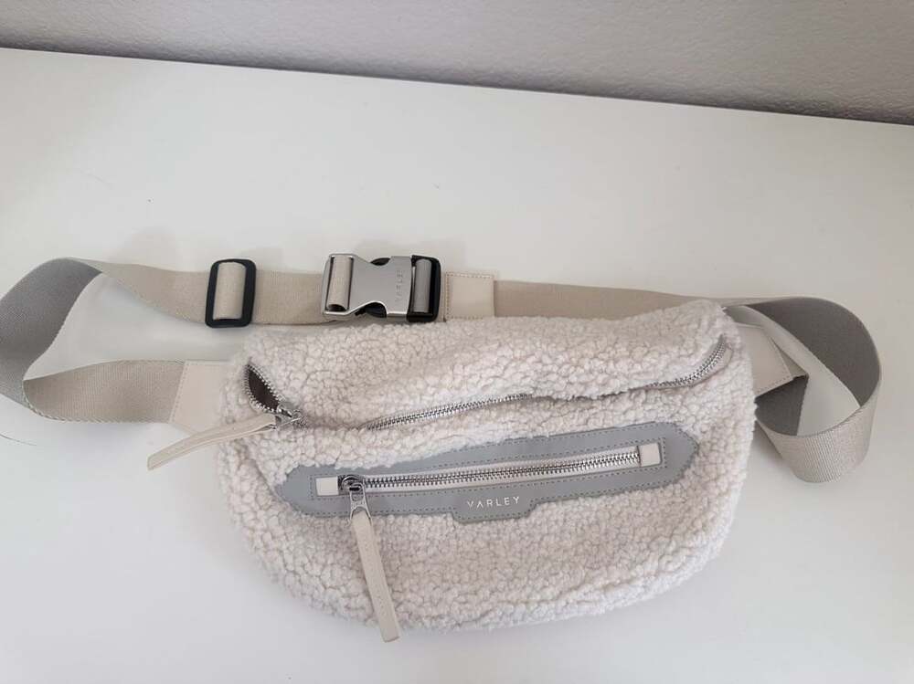 Varley Kansa Sherpa Belt Bag in Boucle Sherpa